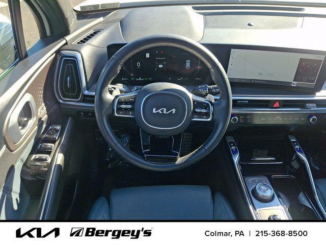 used 2025 Kia Sorento Hybrid car, priced at $38,380