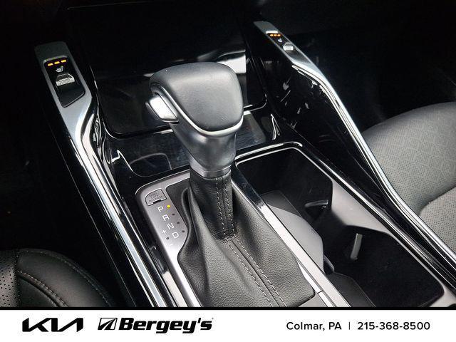 used 2023 Kia Sorento car, priced at $31,890