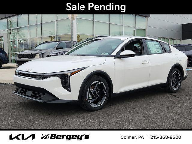 new 2025 Kia K4 car, priced at $24,404