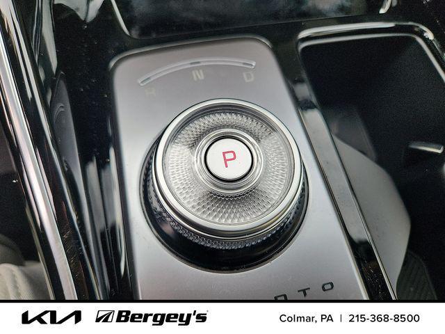 new 2026 Kia Sorento Hybrid car, priced at $47,403