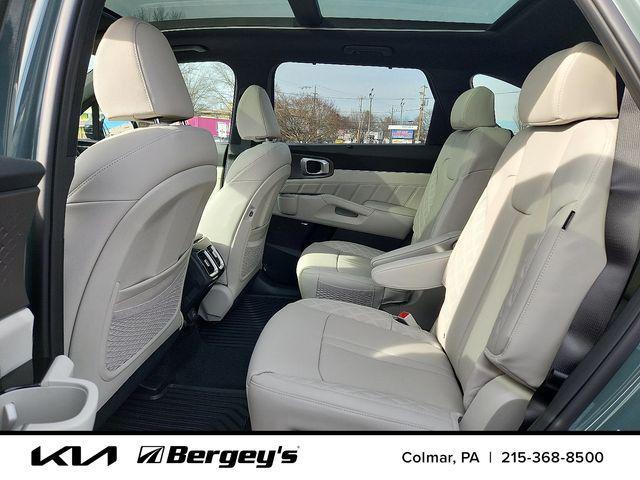 new 2026 Kia Sorento Hybrid car, priced at $47,403
