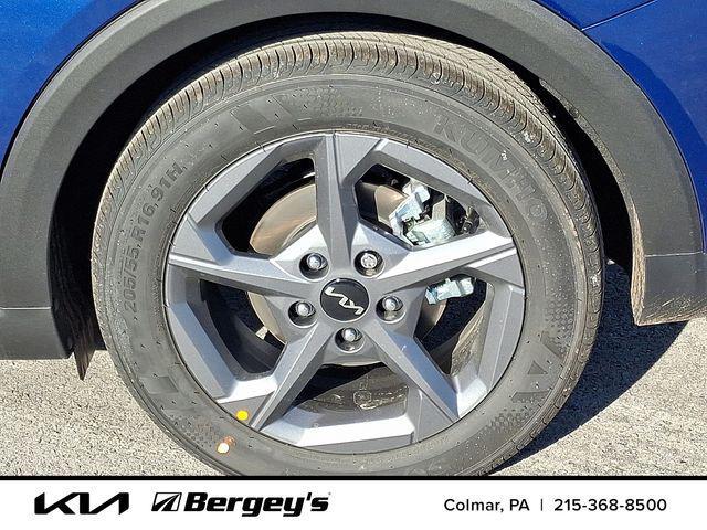 new 2025 Kia K4 car, priced at $23,948