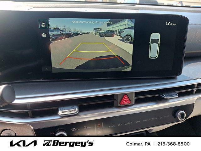 new 2026 Kia Sorento Hybrid car, priced at $43,663