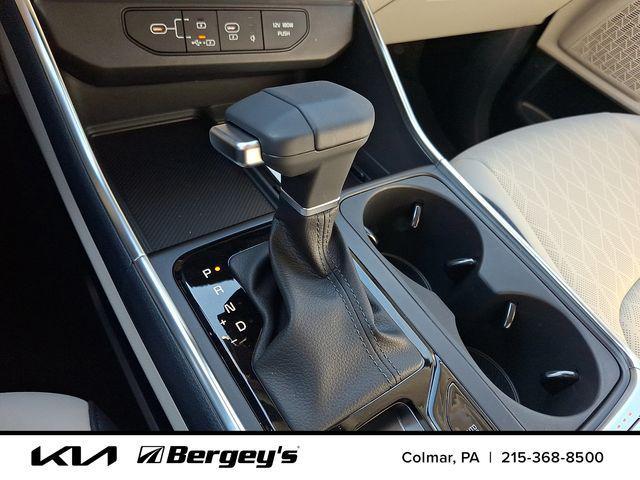 new 2026 Kia Carnival car, priced at $43,205