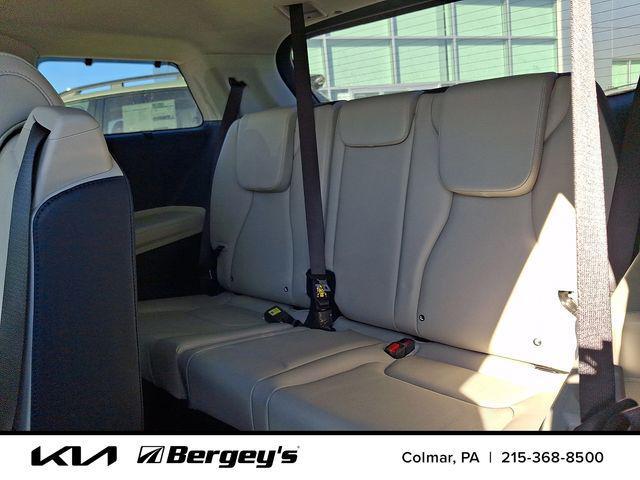 new 2026 Kia Carnival car, priced at $43,205