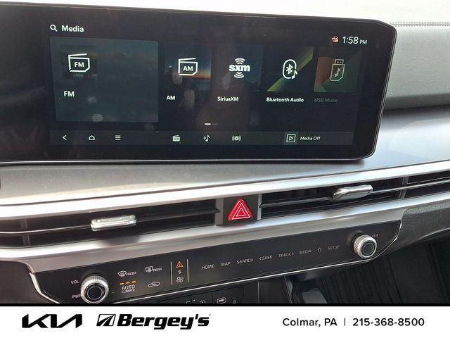new 2026 Kia Sorento car, priced at $38,907