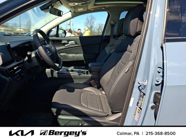 new 2026 Kia Sportage Hybrid car, priced at $40,910