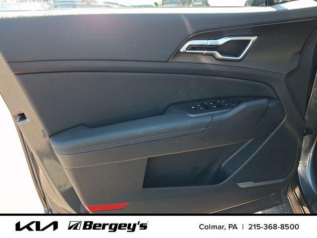 new 2026 Kia Sportage Hybrid car, priced at $35,088