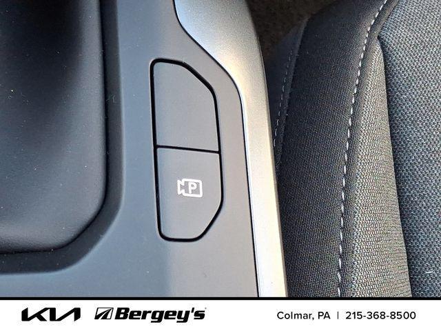 new 2025 Kia K4 car, priced at $22,902