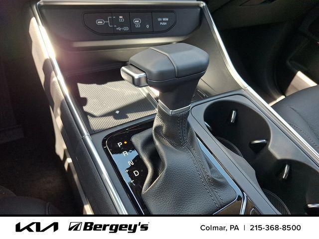 new 2026 Kia Carnival car, priced at $52,989