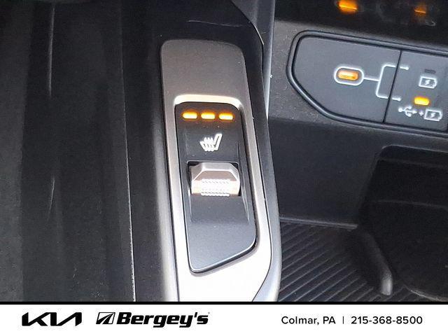 new 2026 Kia Sorento car, priced at $40,461
