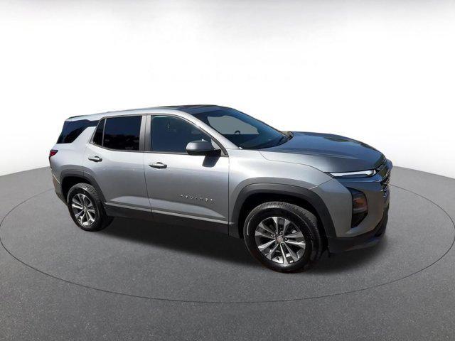 used 2025 Chevrolet Equinox car, priced at $25,699