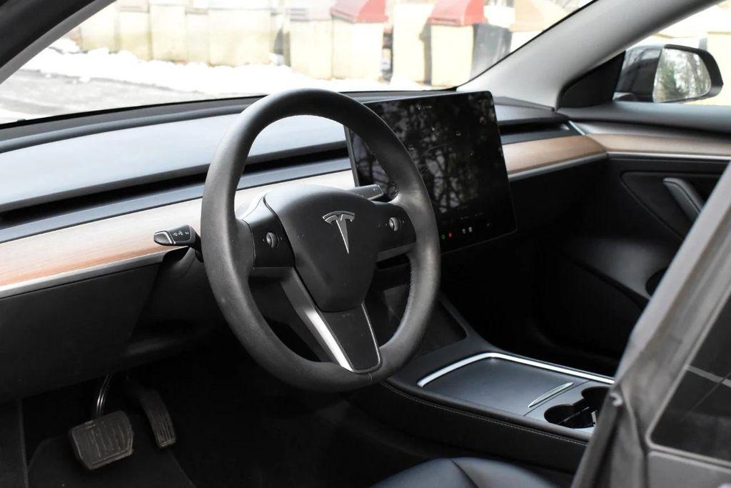used 2022 Tesla Model 3 car, priced at $18,595