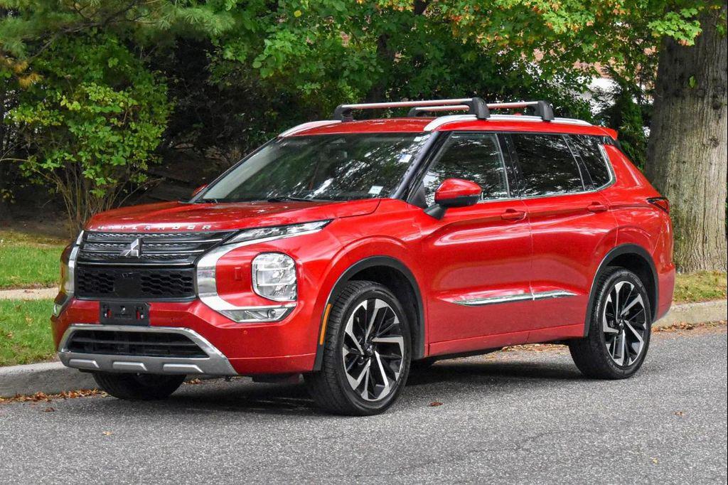 used 2022 Mitsubishi Outlander car, priced at $17,995