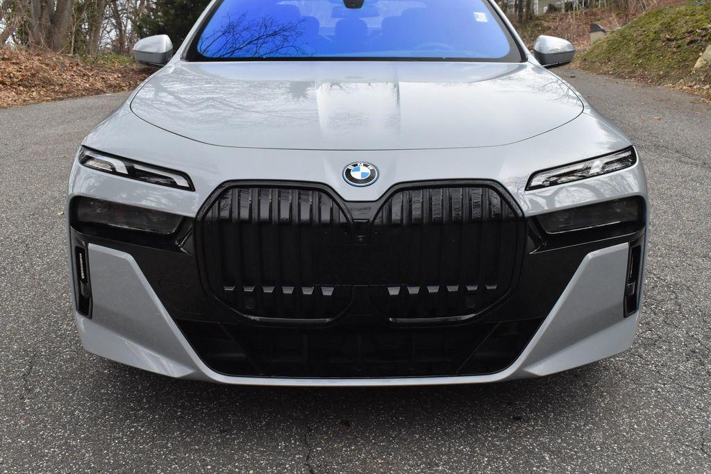 used 2023 BMW i7 car, priced at $53,295