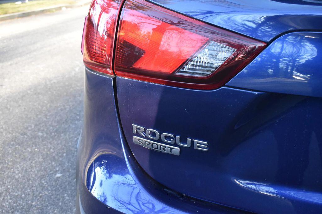 used 2019 Nissan Rogue Sport car, priced at $14,395