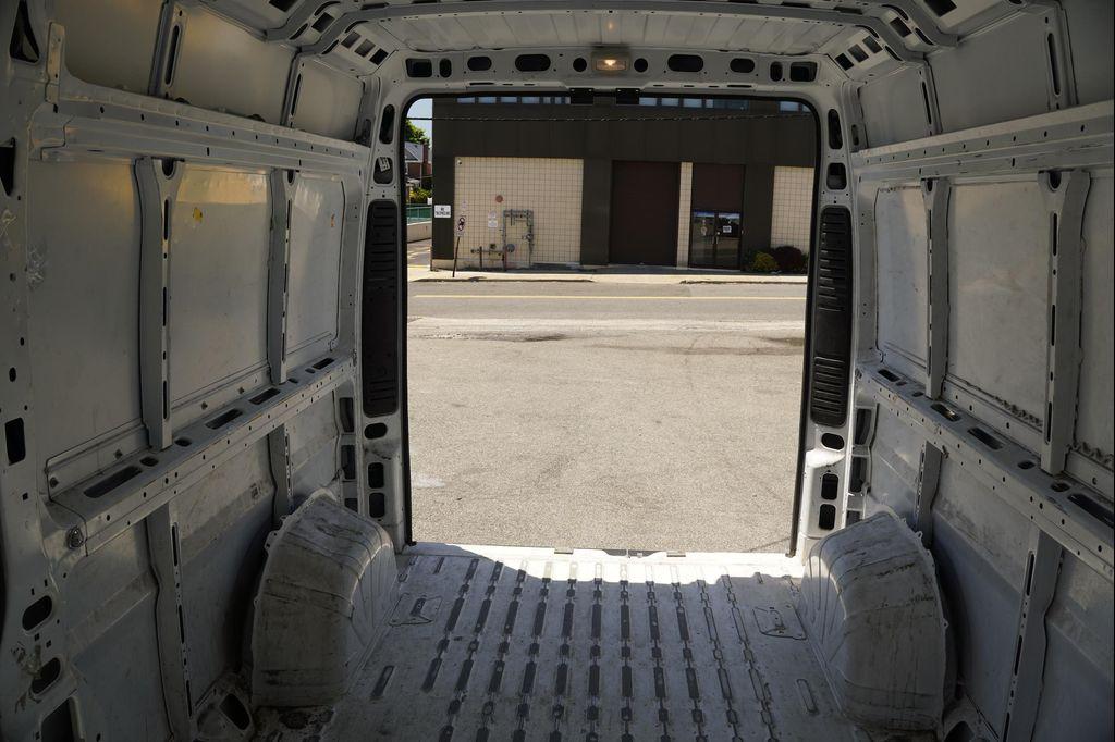 used 2023 Ram ProMaster 2500 car, priced at $29,165