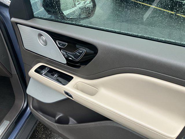 used 2021 Lincoln Aviator car, priced at $33,463