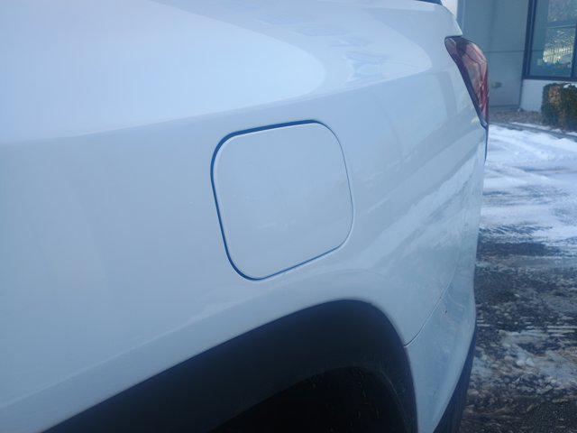 used 2023 GMC Acadia car, priced at $31,122