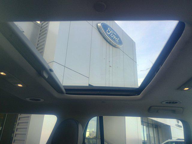 used 2023 GMC Acadia car, priced at $31,122