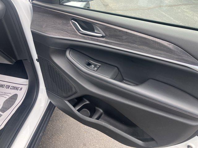 used 2023 Jeep Grand Cherokee L car, priced at $31,838