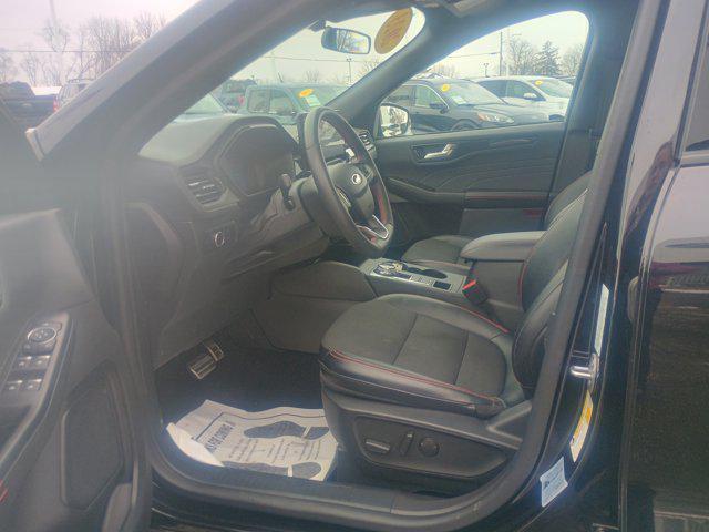 used 2023 Ford Escape car, priced at $23,122