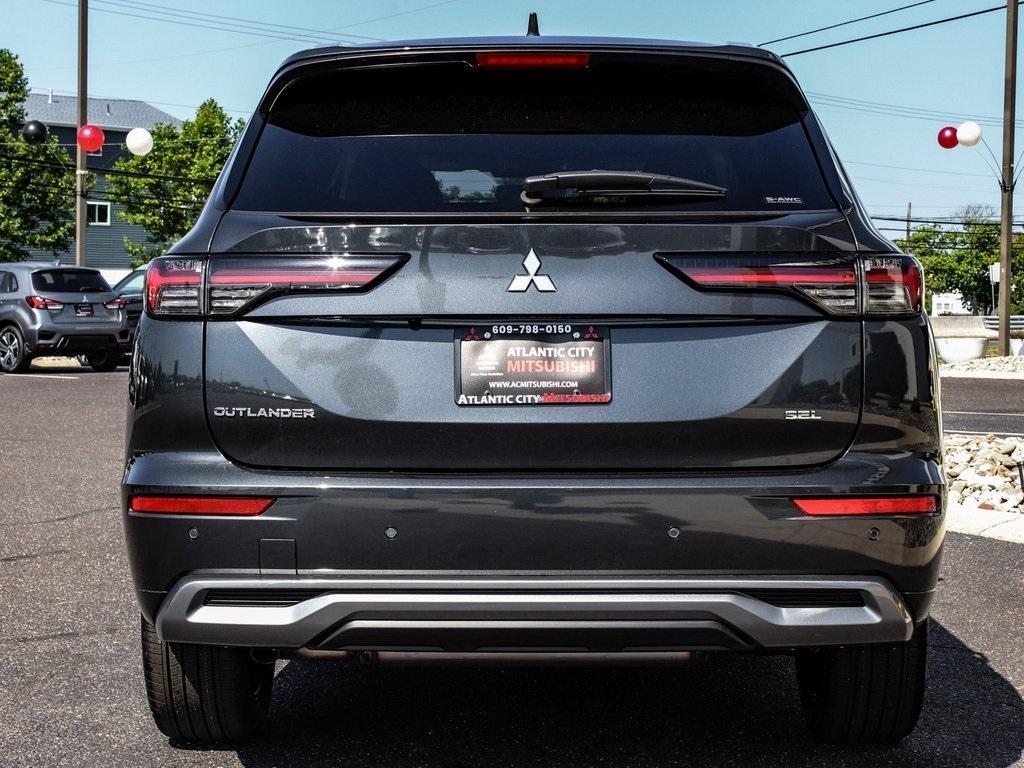 new 2025 Mitsubishi Outlander car, priced at $43,155