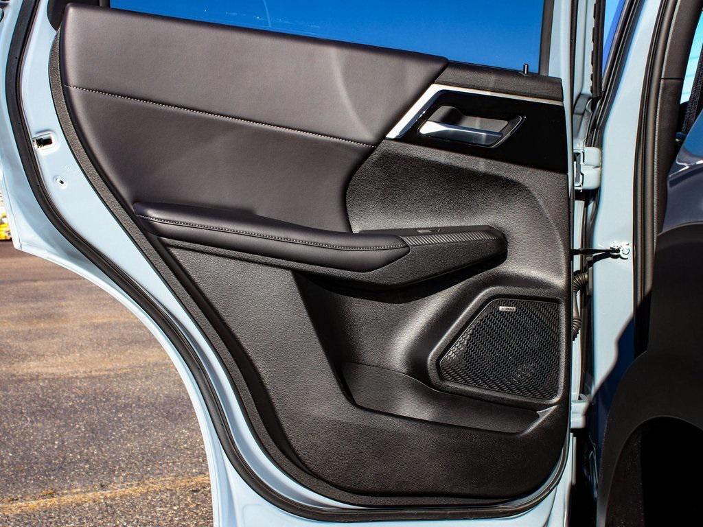 new 2026 Mitsubishi Outlander car, priced at $44,635