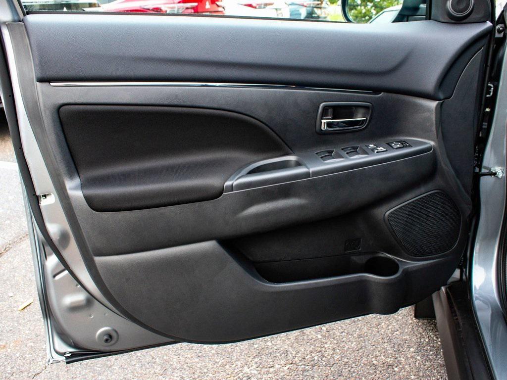 new 2025 Mitsubishi Outlander Sport car, priced at $31,515