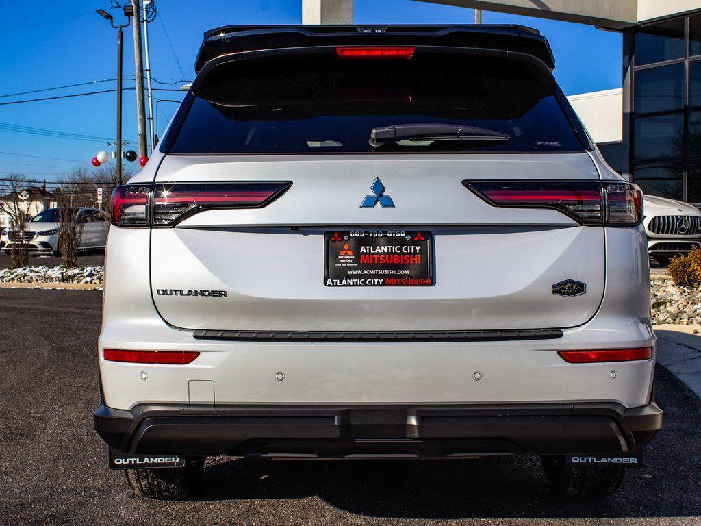 new 2026 Mitsubishi Outlander car, priced at $44,835