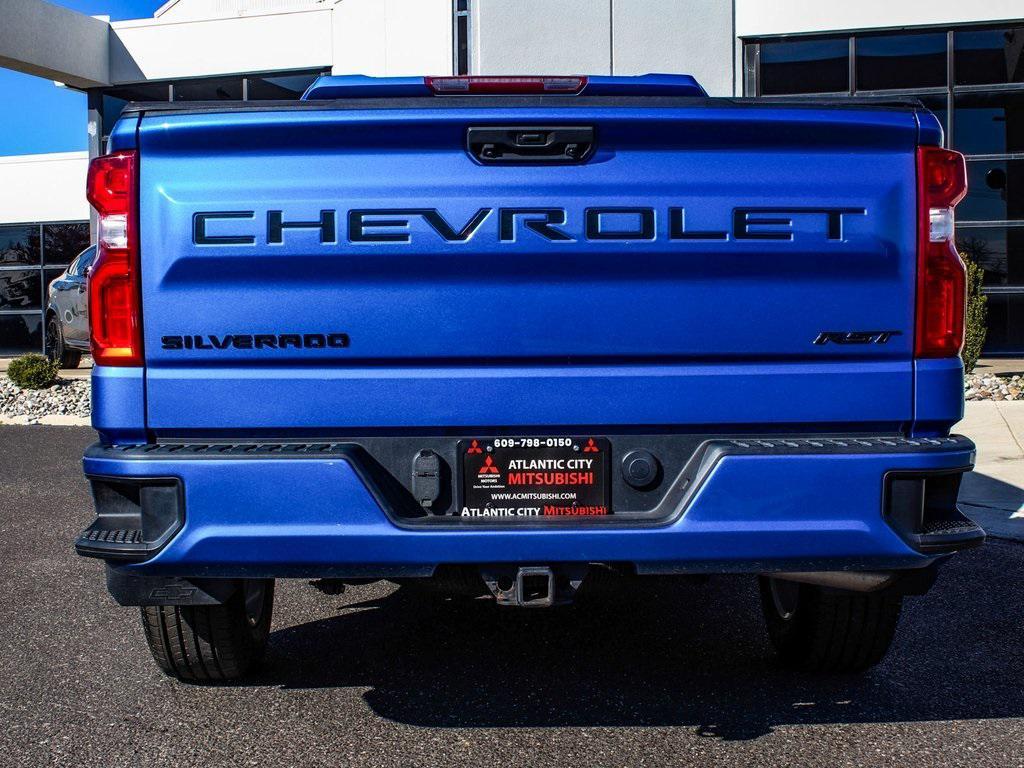 used 2022 Chevrolet Silverado 1500 car, priced at $32,990