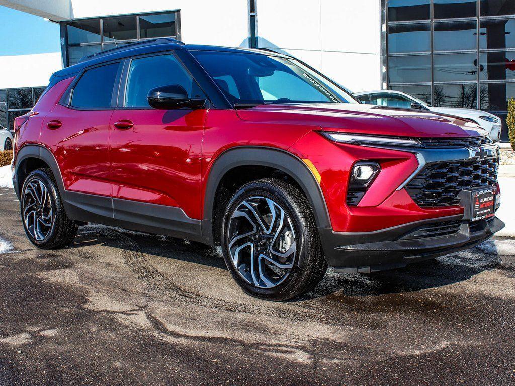 used 2025 Chevrolet TrailBlazer car, priced at $25,450