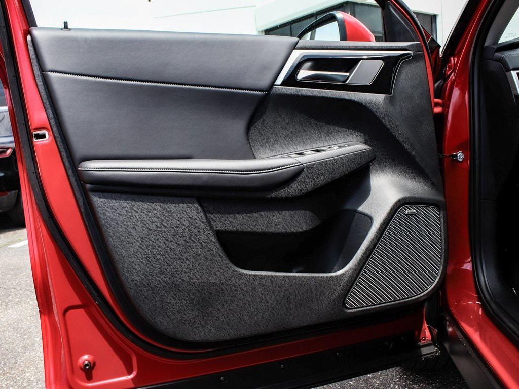 new 2025 Mitsubishi Outlander car, priced at $37,465