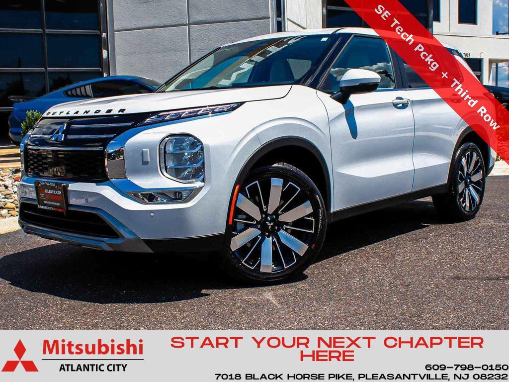 new 2025 Mitsubishi Outlander car, priced at $41,430