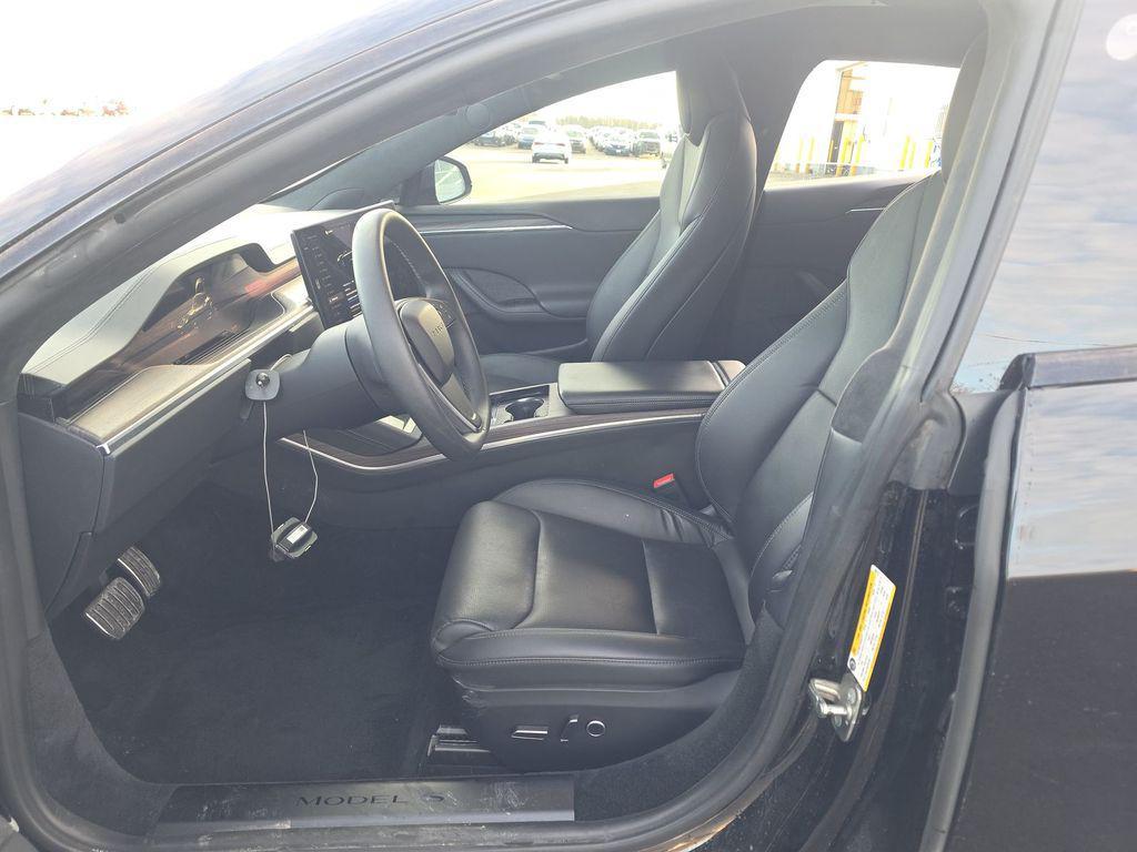 used 2023 Tesla Model S car