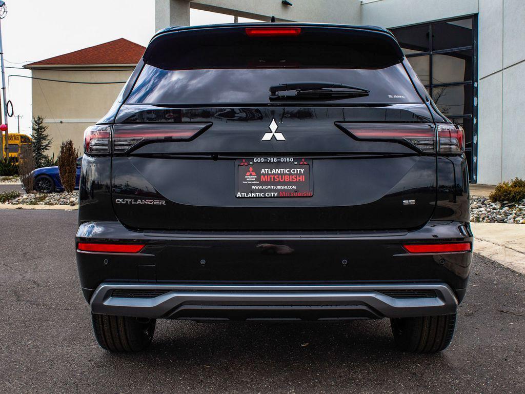 new 2026 Mitsubishi Outlander car, priced at $39,640