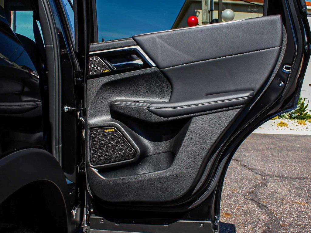 new 2025 Mitsubishi Outlander car, priced at $40,105