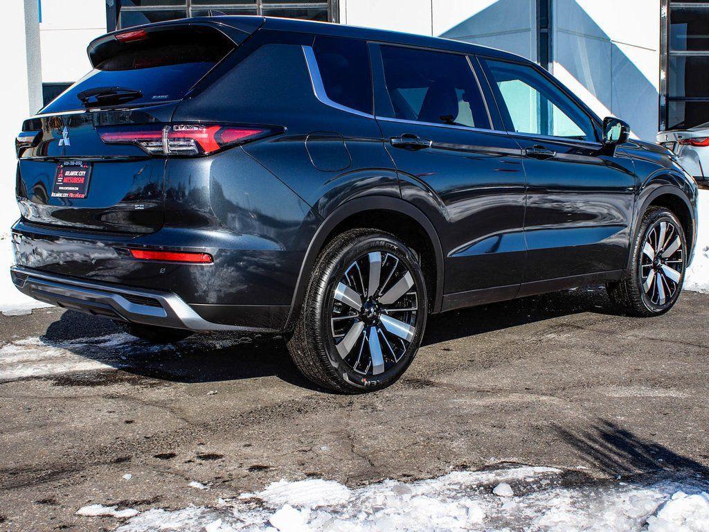 new 2026 Mitsubishi Outlander car, priced at $39,045