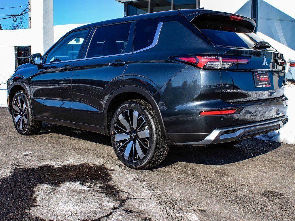 new 2026 Mitsubishi Outlander car, priced at $39,045