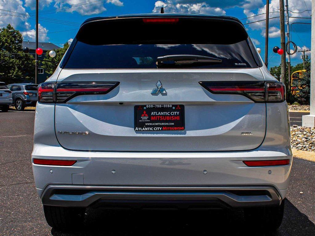 new 2025 Mitsubishi Outlander car, priced at $47,200