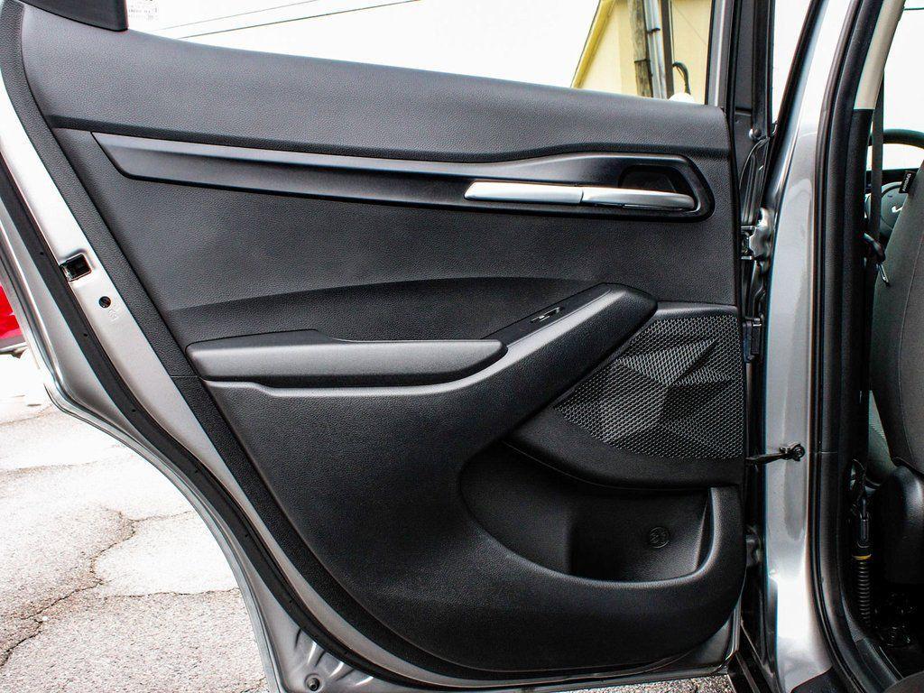 used 2025 Kia Seltos car, priced at $23,450