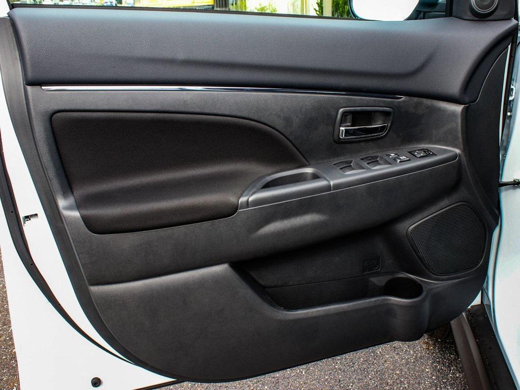 new 2025 Mitsubishi Outlander Sport car, priced at $29,315