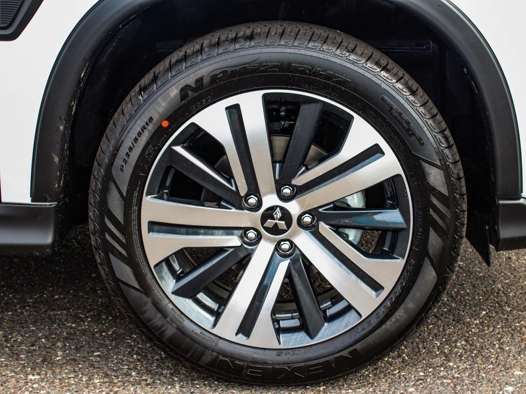 new 2025 Mitsubishi Outlander Sport car, priced at $29,315