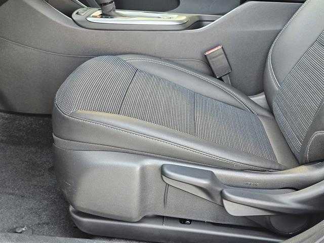 used 2025 Buick Envista car, priced at $21,998