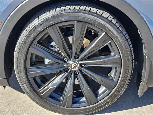 used 2026 Toyota Crown car, priced at $44,991