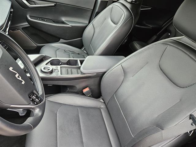 used 2023 Kia EV6 car, priced at $24,668