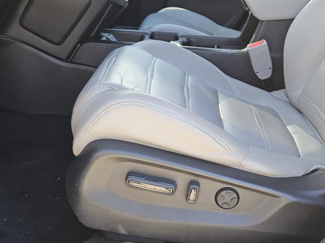 used 2017 Honda CR-V car, priced at $19,998