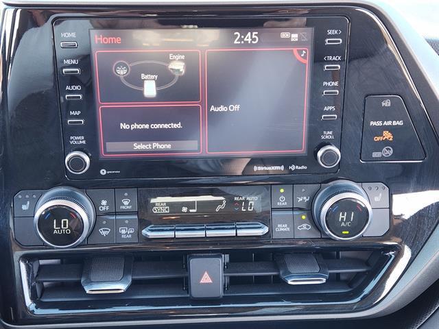 used 2022 Toyota Highlander Hybrid car, priced at $35,991