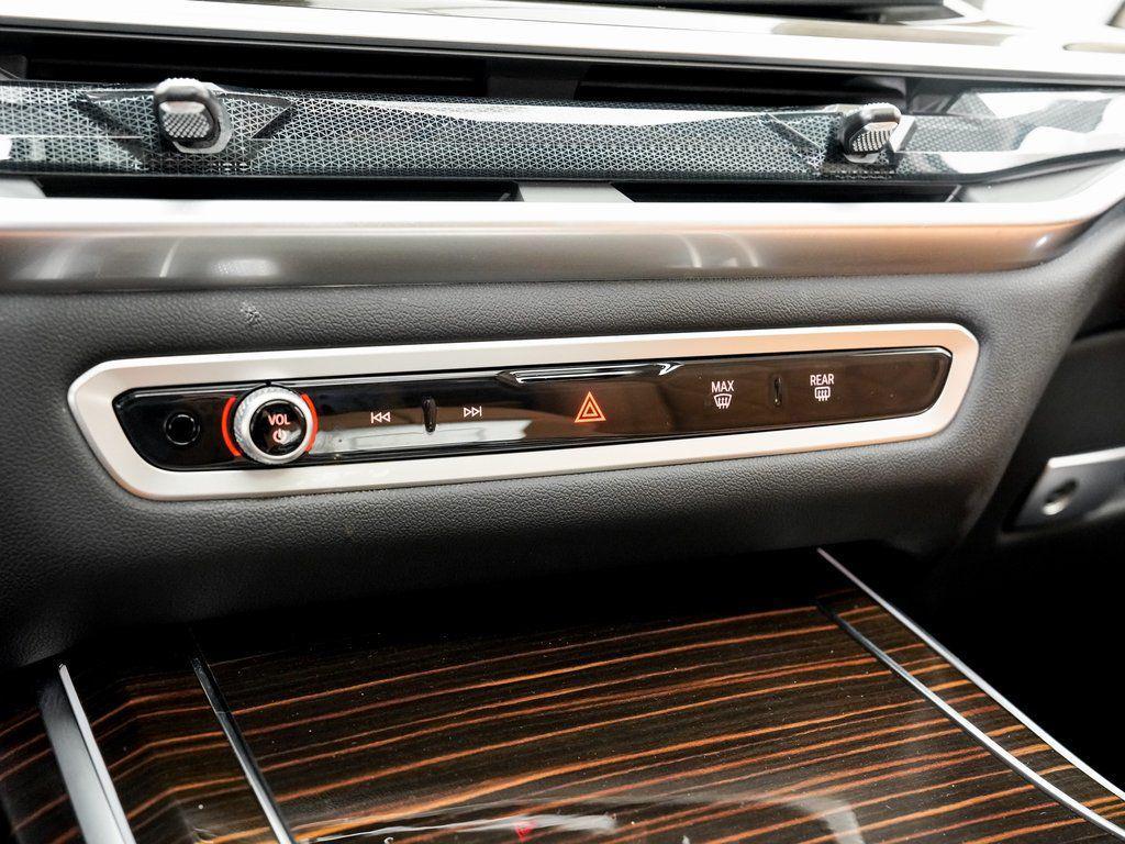 used 2026 BMW X7 car, priced at $72,897
