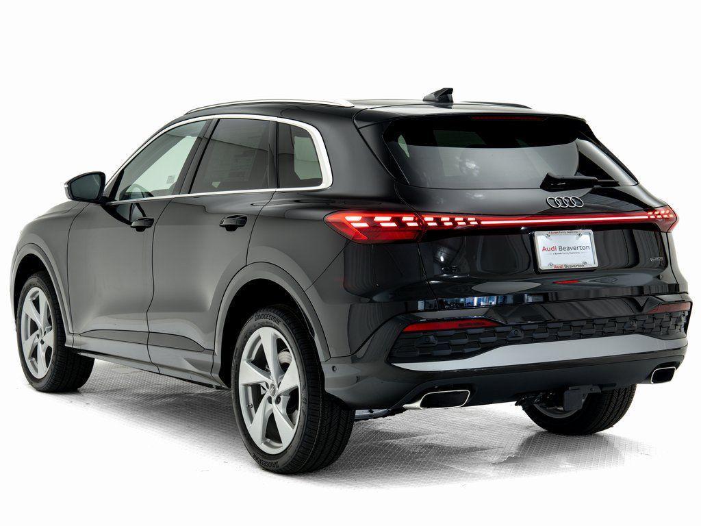 new 2025 Audi Q5 car, priced at $55,745